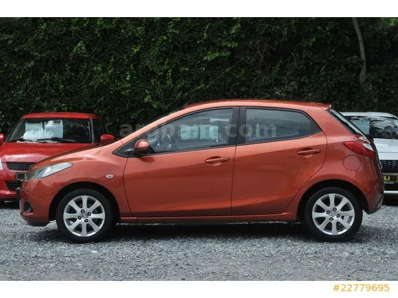 Mazda 2 1.5 Fun Image 1