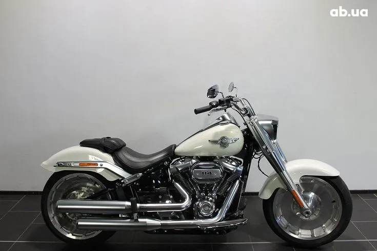 Harley-Davidson FLFBS Image 1